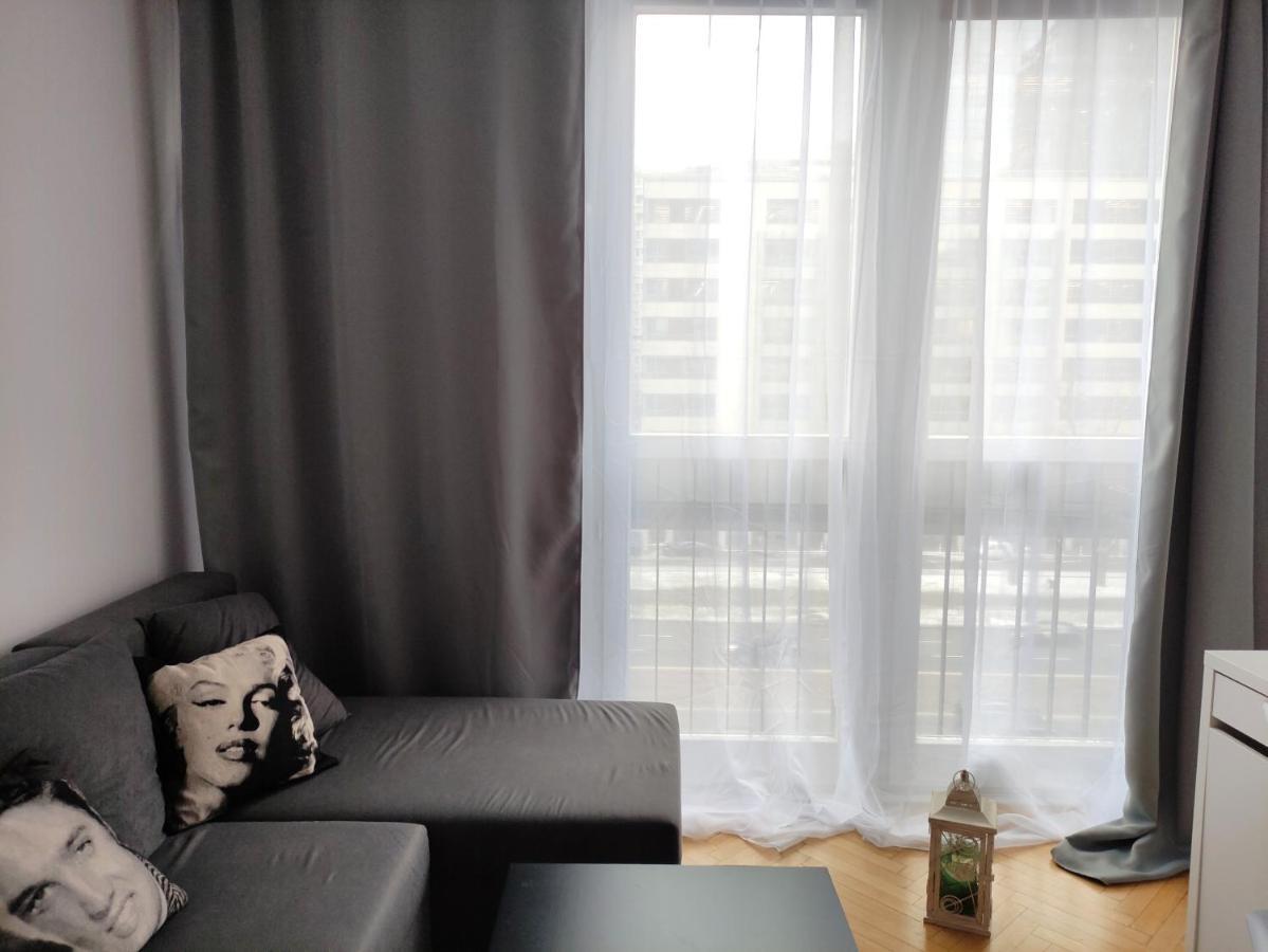 Apartament Rondo Onz Warsaw Exterior photo